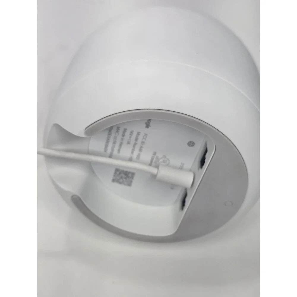 Google Nest WIFI Router Model H2D White w/Power Cord